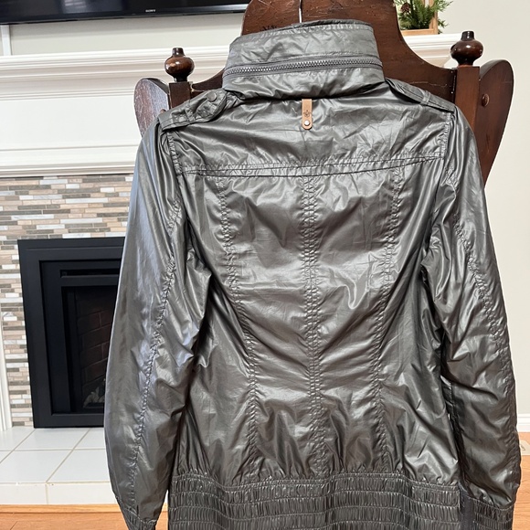 Mackage Perla Rain Jacket - Picture 4 of 5